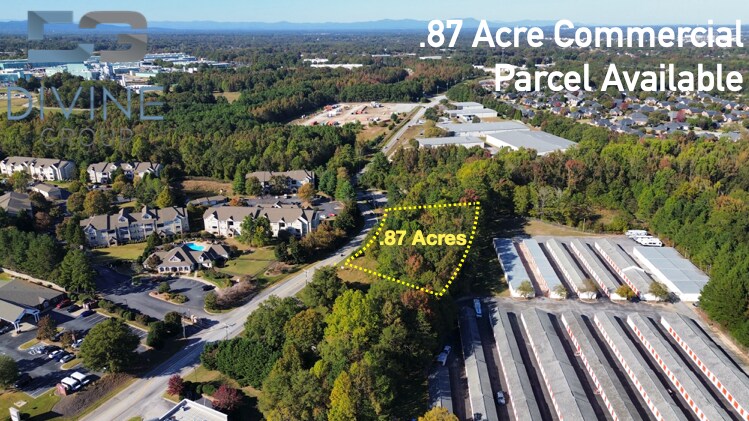 226 Feaster Rd, Greenville, SC for sale - Building Photo - Image 2 of 11