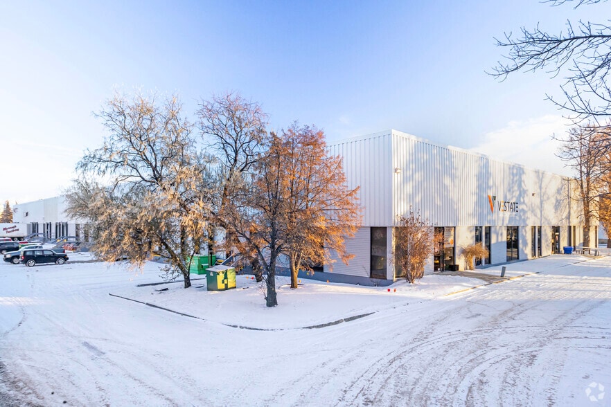 16612-16620 114th Ave NW, Edmonton, AB for sale - Building Photo - Image 1 of 1