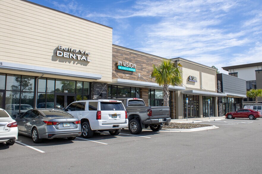 4125 Race Track Rd, Saint Johns, FL à louer - Photo du bâtiment - Image 2 de 12