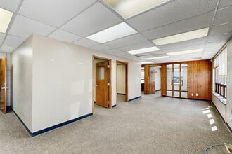 1101 SE 37th St, Grimes, IA for lease Interior Photo- Image 2 of 6