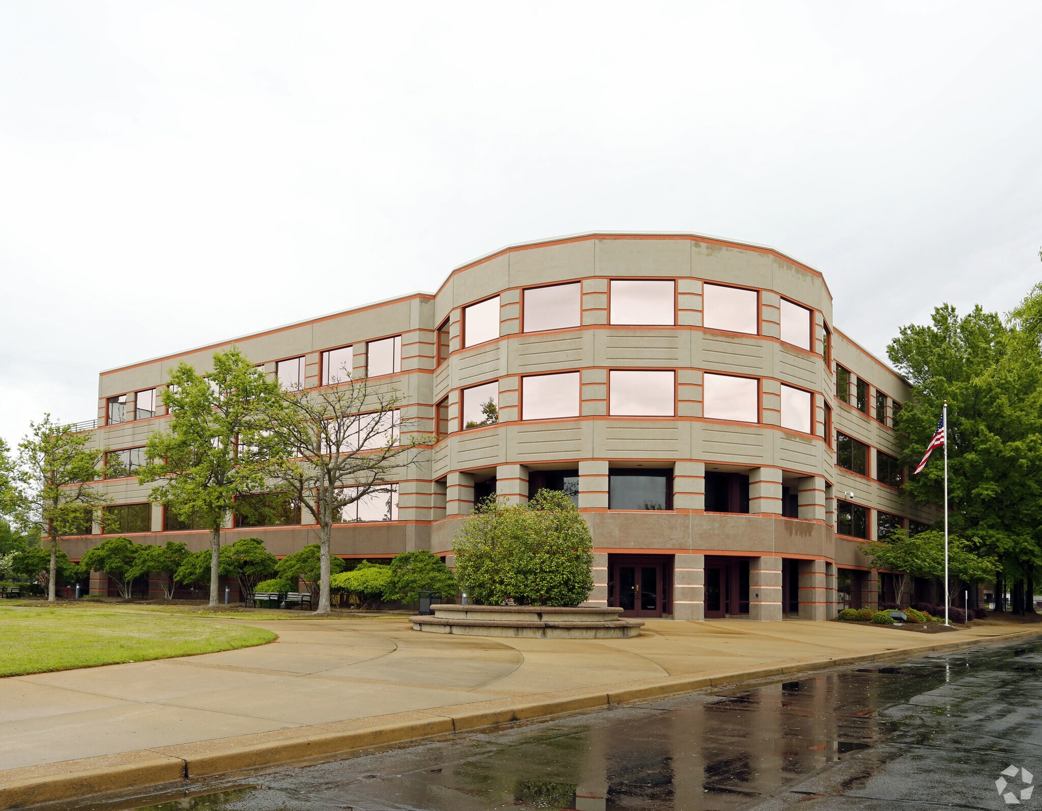 1980 Nonconnah Blvd, Memphis, TN à louer Photo du bâtiment- Image 1 de 5