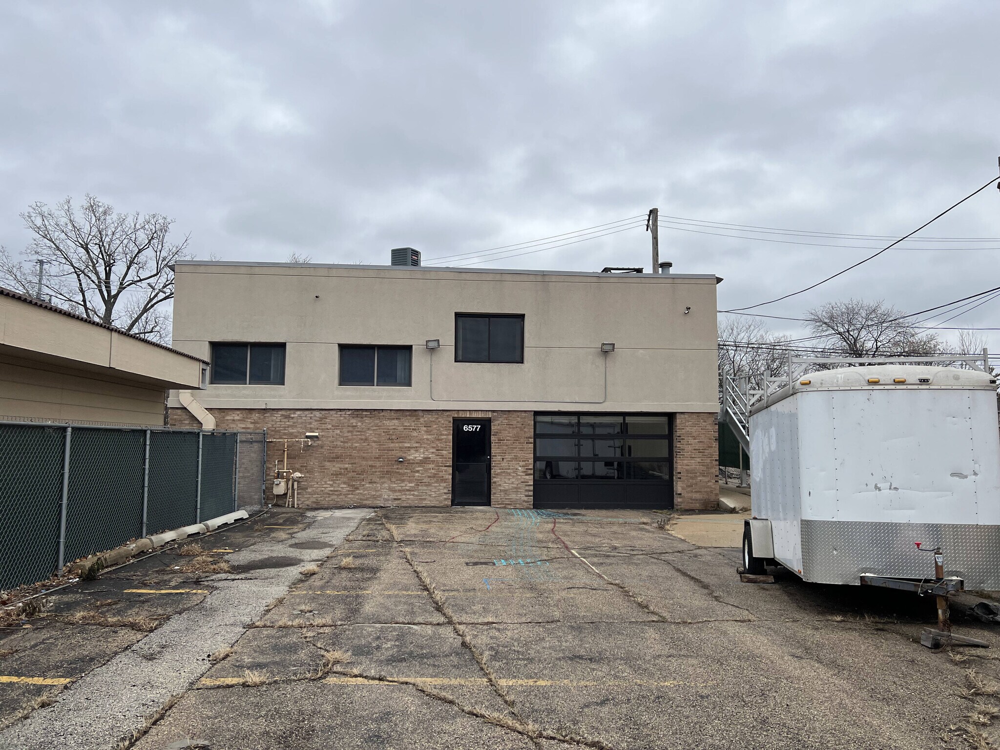 6575-6577 N Avondale Ave, Chicago, IL for lease Building Photo- Image 1 of 32