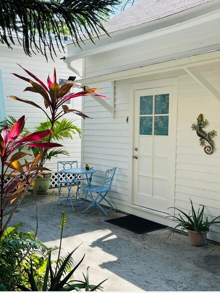 1122 Simonton St, Key West, FL à vendre - Photo du bâtiment - Image 2 de 24