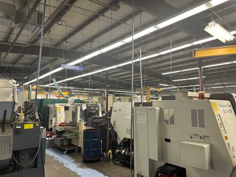 10 Hudson Dr, Southwick, MA à vendre - Photo du bâtiment - Image 2 de 4