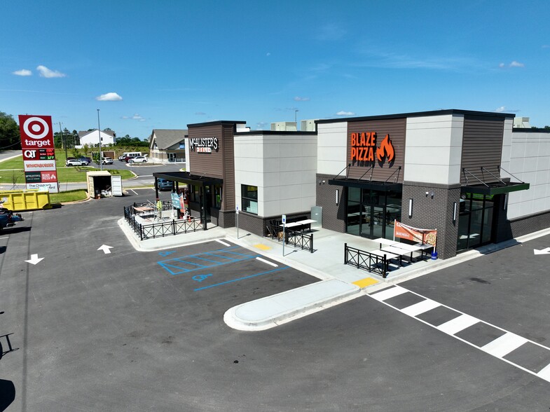 861 Double Bridge Road, Boiling Springs, SC for sale - Building Photo - Image 3 of 17