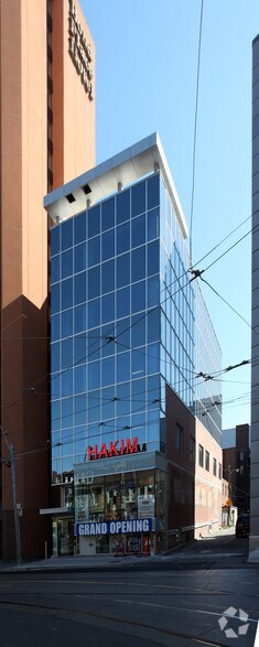 55 Dundas St E, Toronto, ON à louer - Photo du bâtiment - Image 2 de 5