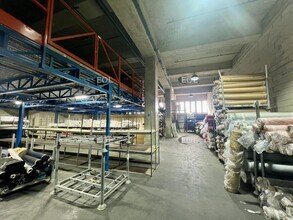 Industrial in Montreuil for sale Interior Photo- Image 1 of 8