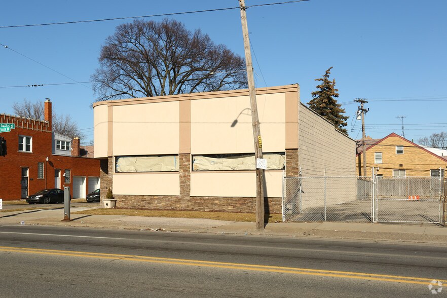 13226 W McNichols Rd, Detroit, MI for sale - Building Photo - Image 3 of 14