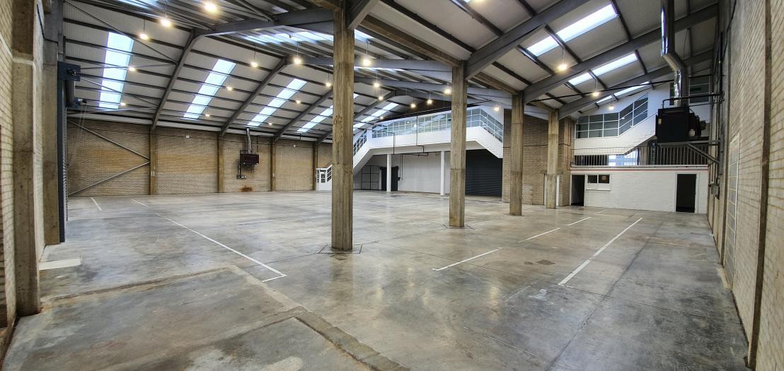 Shamblehurst Ln, Southampton for lease Interior Photo- Image 1 of 4