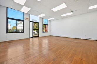 13 N Water St, Greenwich, CT for lease Interior Photo- Image 1 of 13