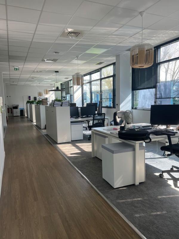 385 Rue De La Belle Etoile, Roissy-en-France à louer Photo intérieure- Image 1 de 31
