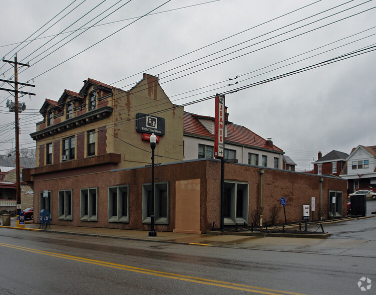 240 Fairfield Ave, Bellevue, KY for lease - Primary Photo - Image 1 of 2