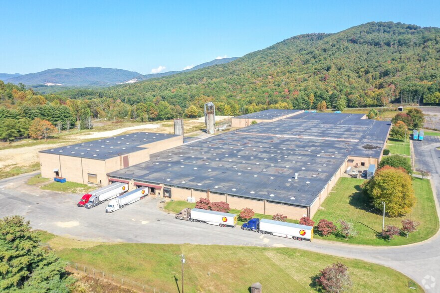 165 One Genesis Way, Spruce Pine, NC à vendre - Aérien - Image 3 de 5