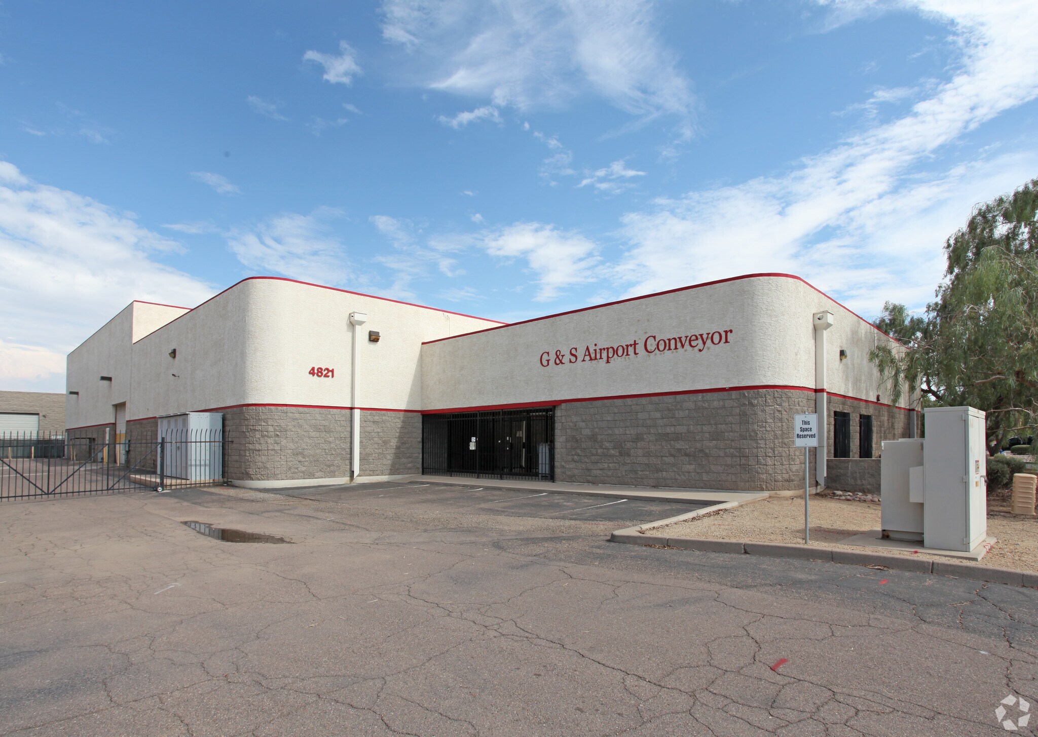 4821 S 33rd St, Phoenix, AZ à vendre Photo principale- Image 1 de 1