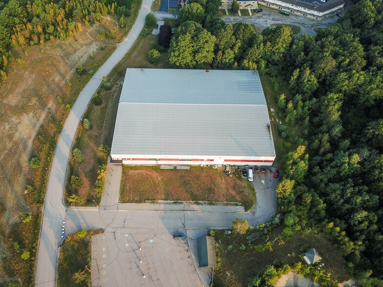6 Airfield Dr, Rye, NH à vendre - Photo du bâtiment - Image 3 de 4
