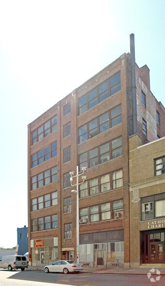 23 E Huron St, Buffalo, NY à vendre - Photo du bâtiment - Image 2 de 4