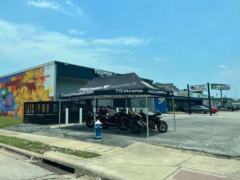 3401 Gulf Fwy, Houston, TX for sale - Building Photo - Image 2 of 12