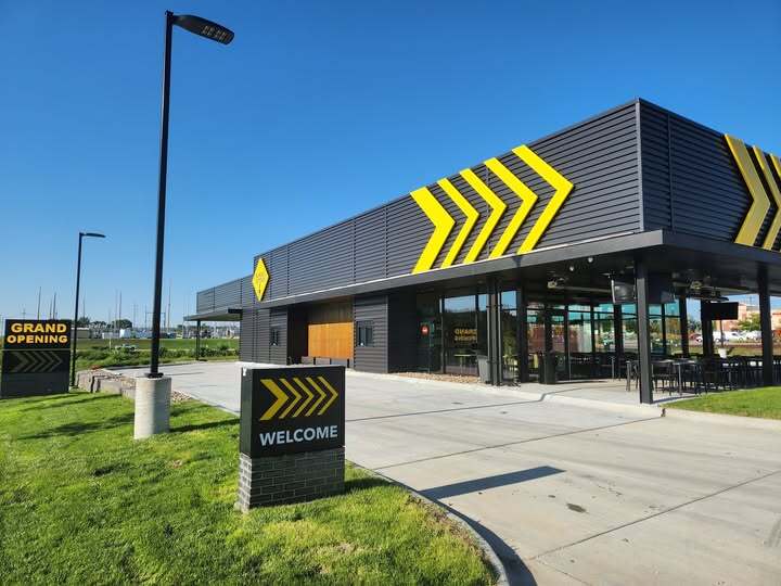 1220 S 203rd St, Omaha, NE for sale - Building Photo - Image 1 of 6