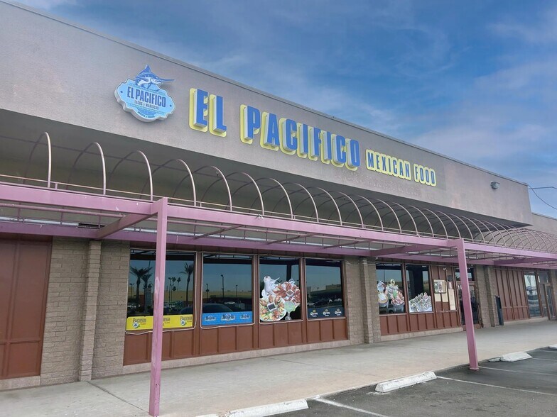 1911 W Broadway Rd, Mesa, AZ à louer - Photo du bâtiment - Image 2 de 5