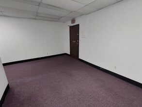 2252-2266 N Prospect Ave, Milwaukee, WI à louer Photo intérieure- Image 2 de 7