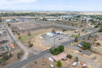 1762 S Adams Dr, Madras, OR - Aerial  map view - Image1