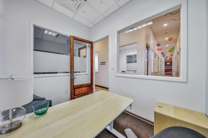 118 Vintage Park Blvd, Houston, TX for lease - Other - Image 3 of 10