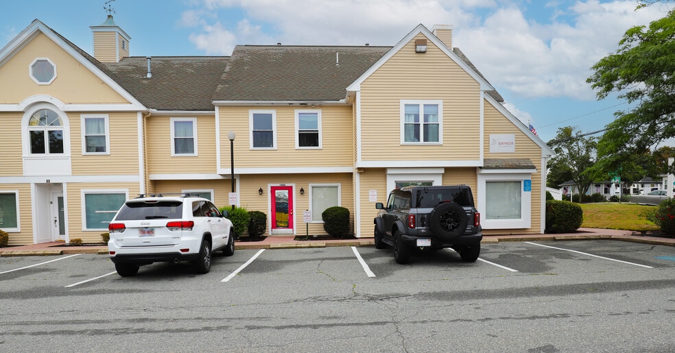 80 Davis Straits, Falmouth, MA for lease - Building Photo - Image 3 of 10