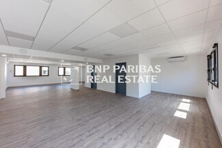 More details for 9-11 Rue Maurice Grandcoing, Ivry-sur-Seine - Office for Lease