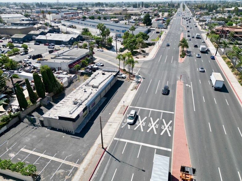 10742 Beach Blvd, Stanton, CA for sale - Building Photo - Image 1 of 8