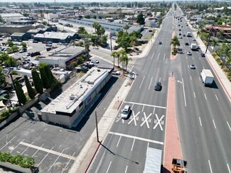 More details for 10742 Beach Blvd, Stanton, CA - Retail for Sale