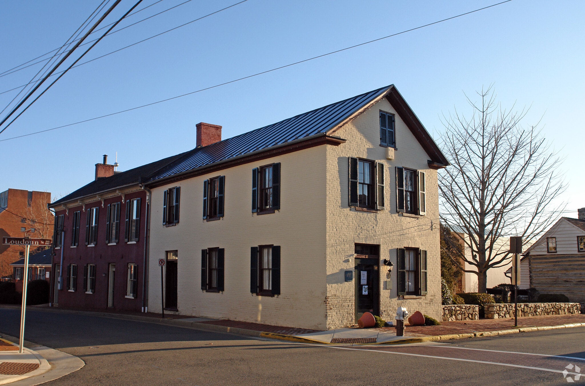 14 Loudoun St SE, Leesburg, VA à louer Photo principale- Image 1 de 4