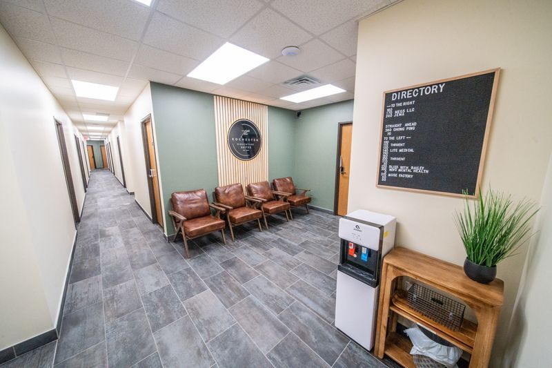 3269 19th St NW, Rochester, MN for lease - Primary Photo - Image 1 of 6