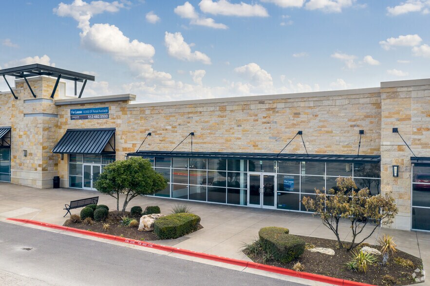 5207 Brodie Ln, Austin, TX à louer - Photo du bâtiment - Image 2 de 10
