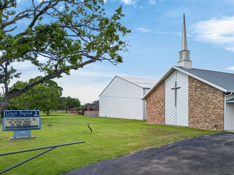 11141 N Avenue L, La Porte, TX for sale - Building Photo - Image 3 of 40