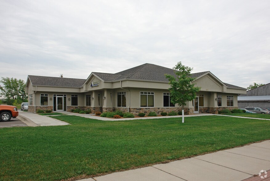 600 S Main St, Cambridge, MN à vendre - Photo principale - Image 1 de 3