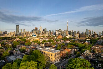 91 Oxford St, Toronto, ON - AERIAL  map view