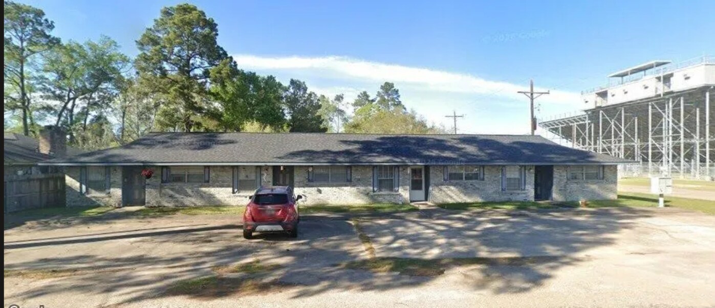 1815 Southline St, Cleveland, TX à vendre Photo du bâtiment- Image 1 de 2
