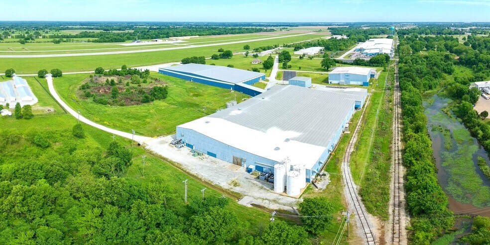 2405 Industrial Pky, Miami, OK à vendre - Photo du bâtiment - Image 2 de 3