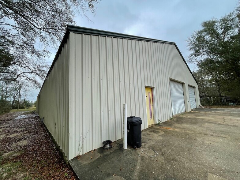 3972 Millside Rd, Laurel Hill, FL à louer - Photo du bâtiment - Image 2 de 10