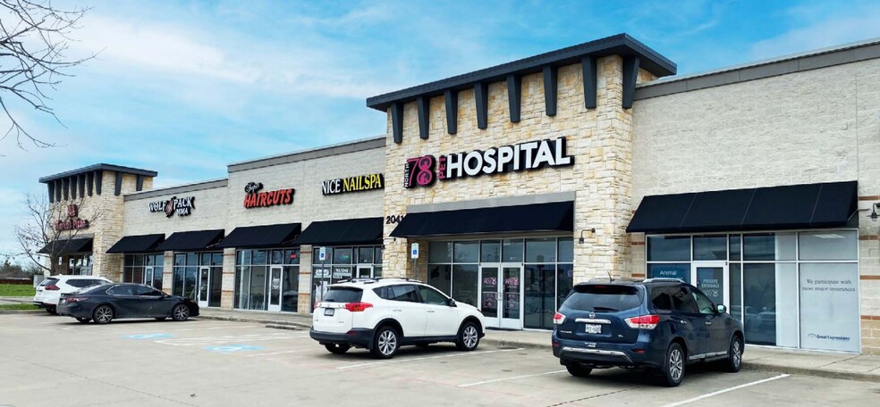 2041 N Highway 78, Wylie, TX à louer - Photo du bâtiment - Image 2 de 4