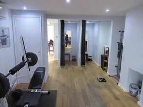 69 Brighton Rd, Surbiton à louer Photo intérieure- Image 2 de 3