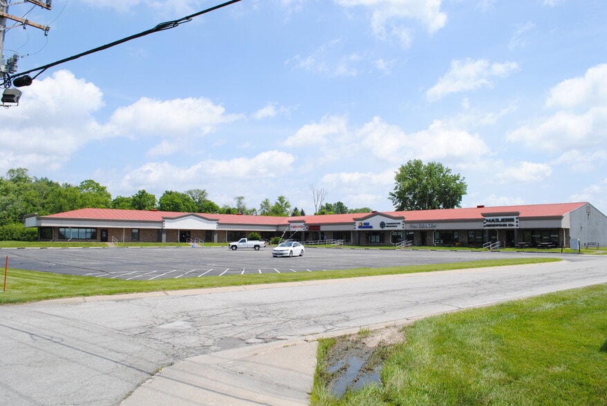 6001 N US Highway 31, Whiteland, IN à louer - Photo du bâtiment - Image 2 de 9