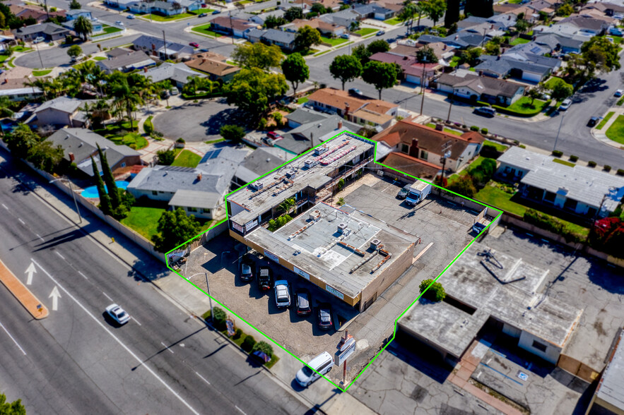 2000-2010 W Lincoln Ave, Anaheim, CA for sale - Building Photo - Image 2 of 43