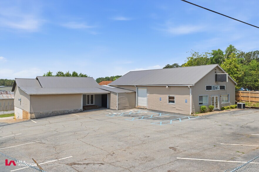 9135 S Main St, Jonesboro, GA à vendre - Photo du bâtiment - Image 1 de 9
