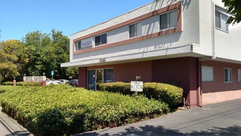 1034-1046 W Taylor St, San Jose, CA à louer - Photo du bâtiment - Image 2 de 5