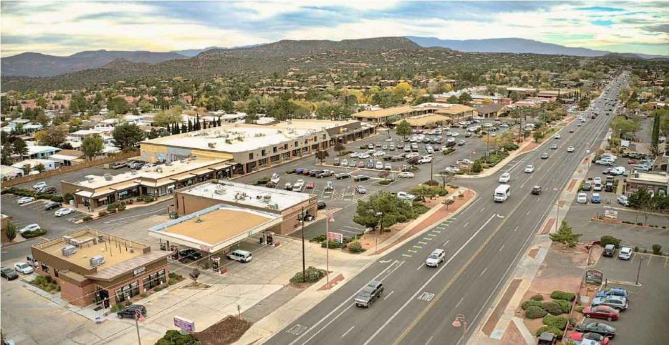 2081 W Highway 89A, Sedona, AZ à louer Photo du bâtiment- Image 1 de 10