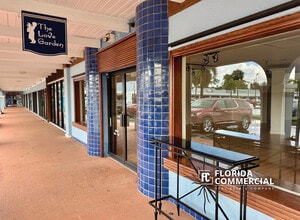 2821 SE Ocean Blvd, Stuart, FL for lease Interior Photo- Image 1 of 9