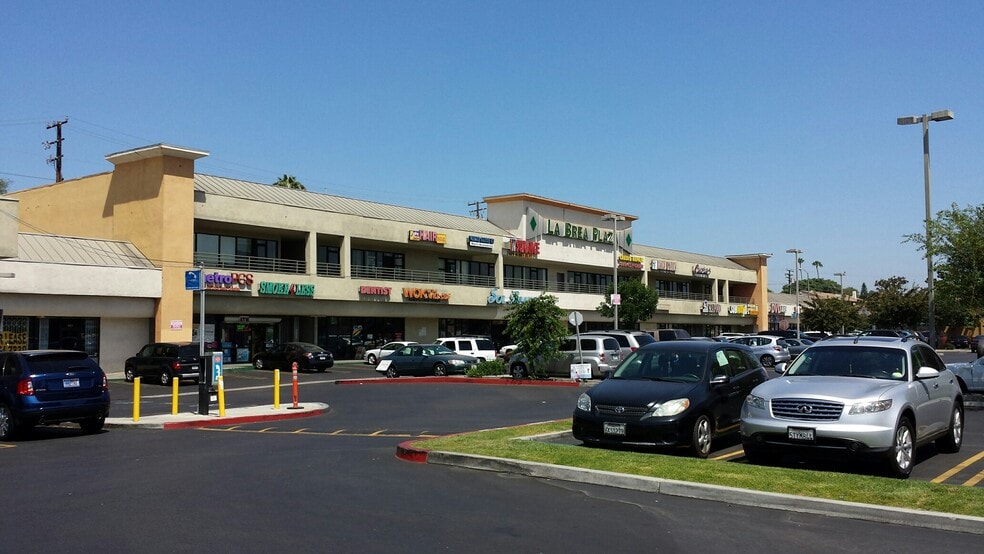 901-985 N La Brea Ave, Inglewood, CA for lease - Building Photo - Image 2 of 6