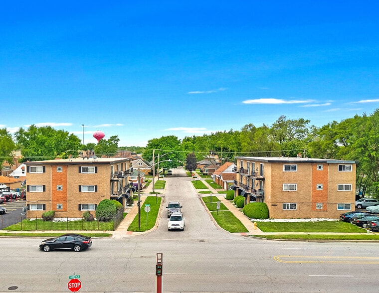 14446 & 14500 S Torrence Ave portfolio of 2 properties for sale on LoopNet.ca - Building Photo - Image 3 of 9