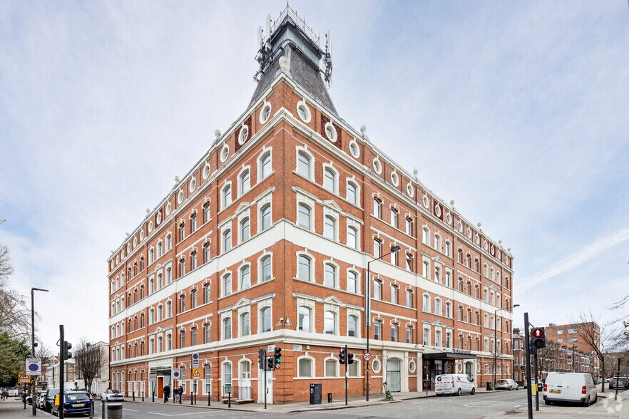 64 Pratt Street, London for lease - Primary Photo - Image 1 of 4